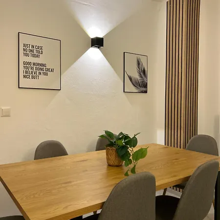 Gemuetliches - Lage Appartement *